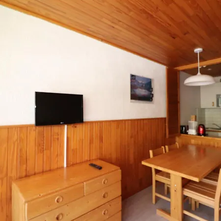 Cosy, Au Pied Des Pistes, Balcon Et Proche Commerces - Val Claret - Fr-1-502-502 *