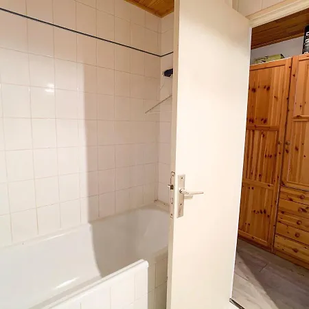 아파트 Confortable Avec Balcon, Pres Des Pistes Et Commerces - Fr-1-502-502 *