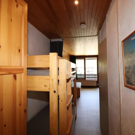 아파트 Confortable Avec Balcon, Pres Des Pistes Et Commerces - Fr-1-502-502