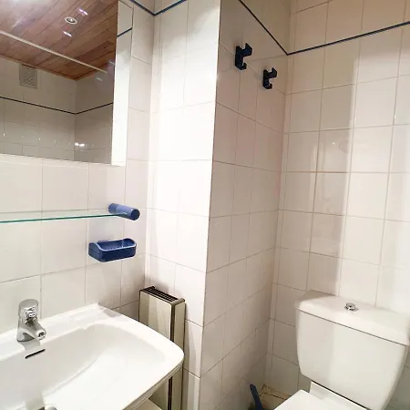 아파트 Confortable Avec Balcon, Pres Des Pistes Et Commerces - Fr-1-502-502 티뉴